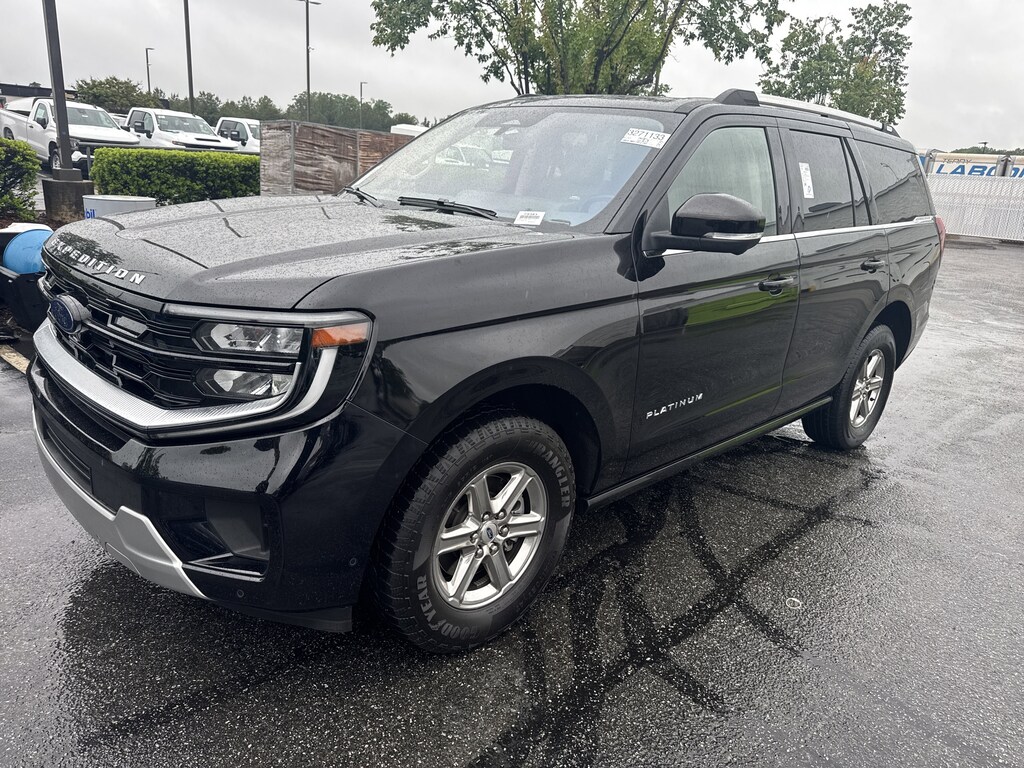 Used 2025 Ford Expedition Platinum SUV