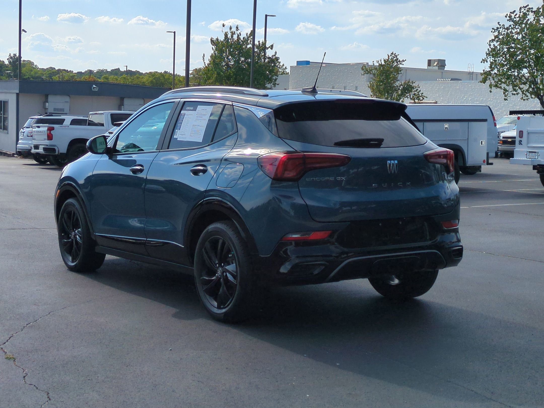 2024 Buick Encore GX Sport Touring photo 3