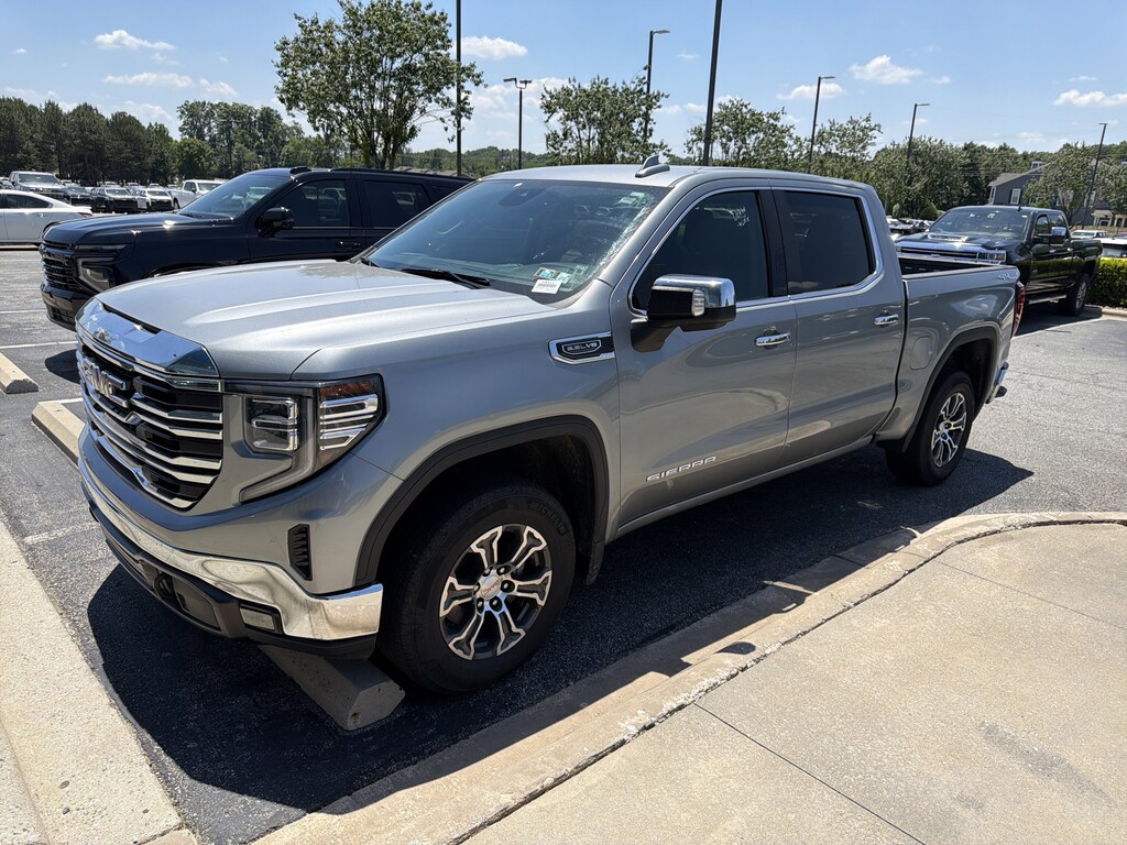 Certified 2025 GMC Sierra 1500 SLT Pickup
