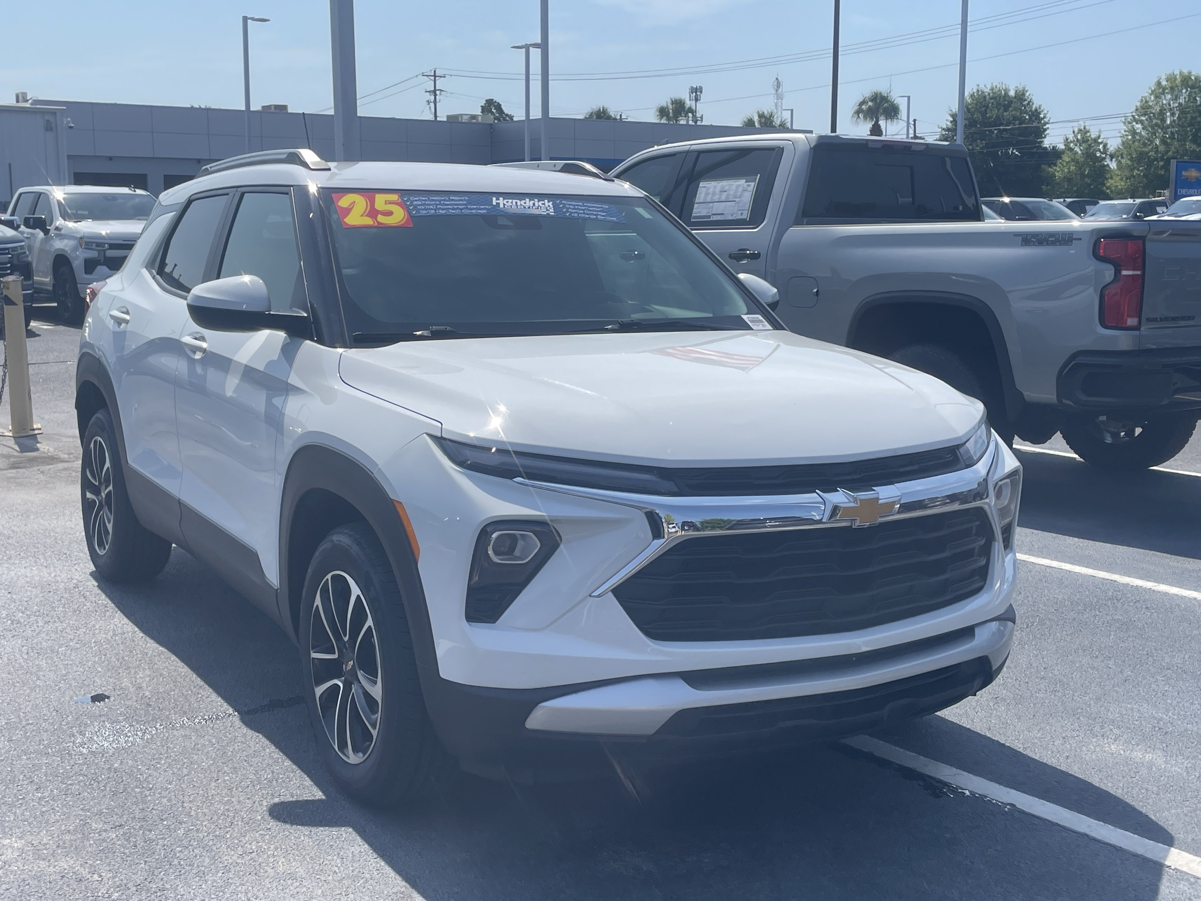 Used 2025 Chevrolet Trailblazer LT SUV