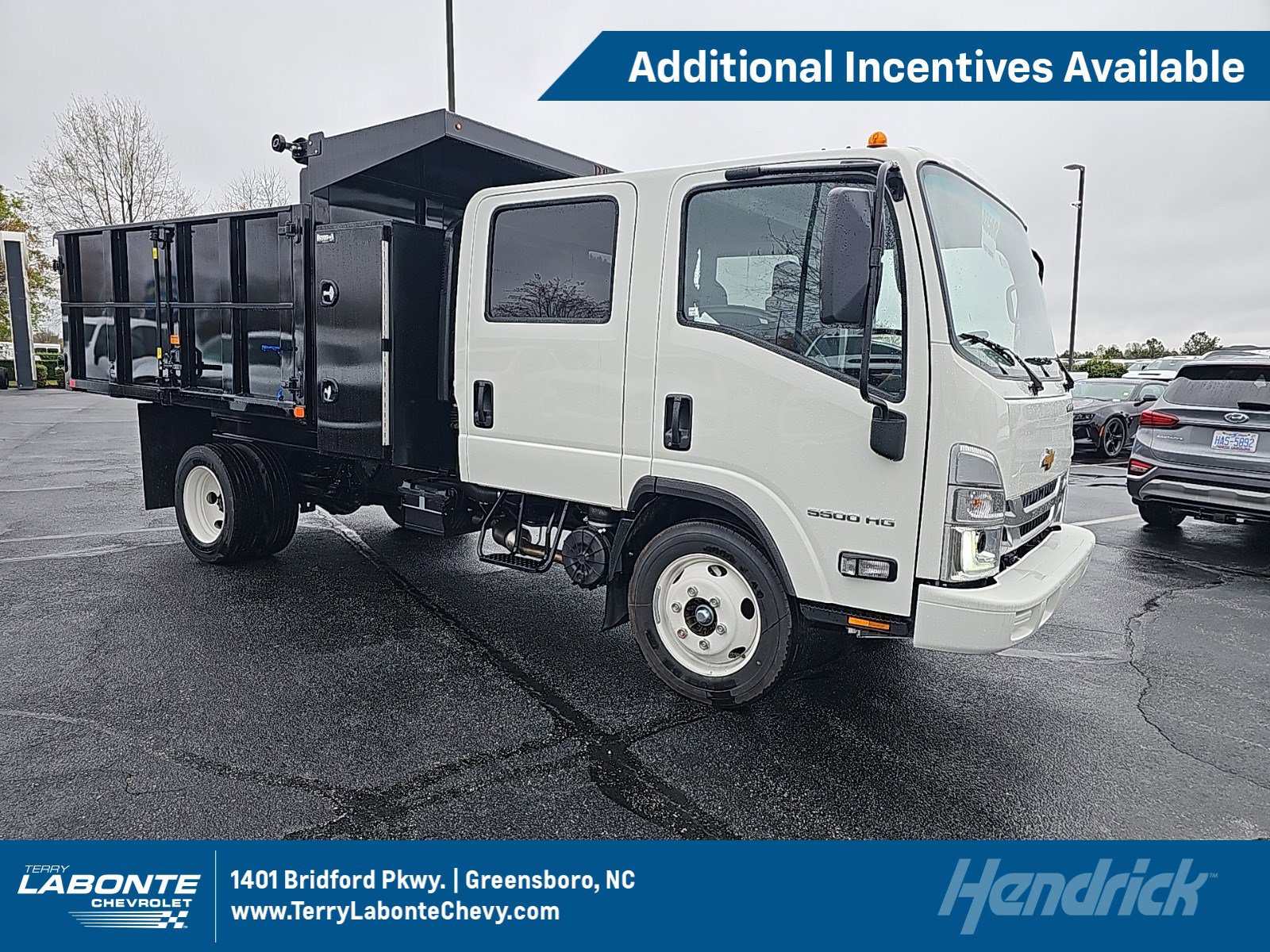 2024 Chevrolet 4500 LCF Pickup's photo