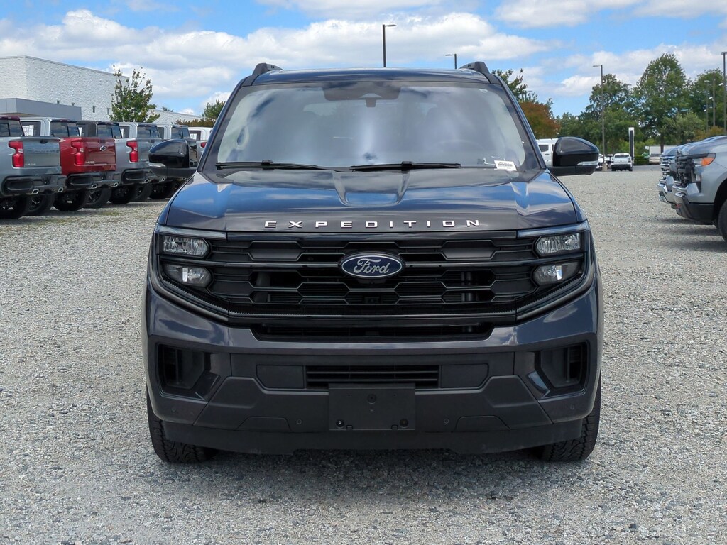 Used 2025 Ford Expedition Active SUV