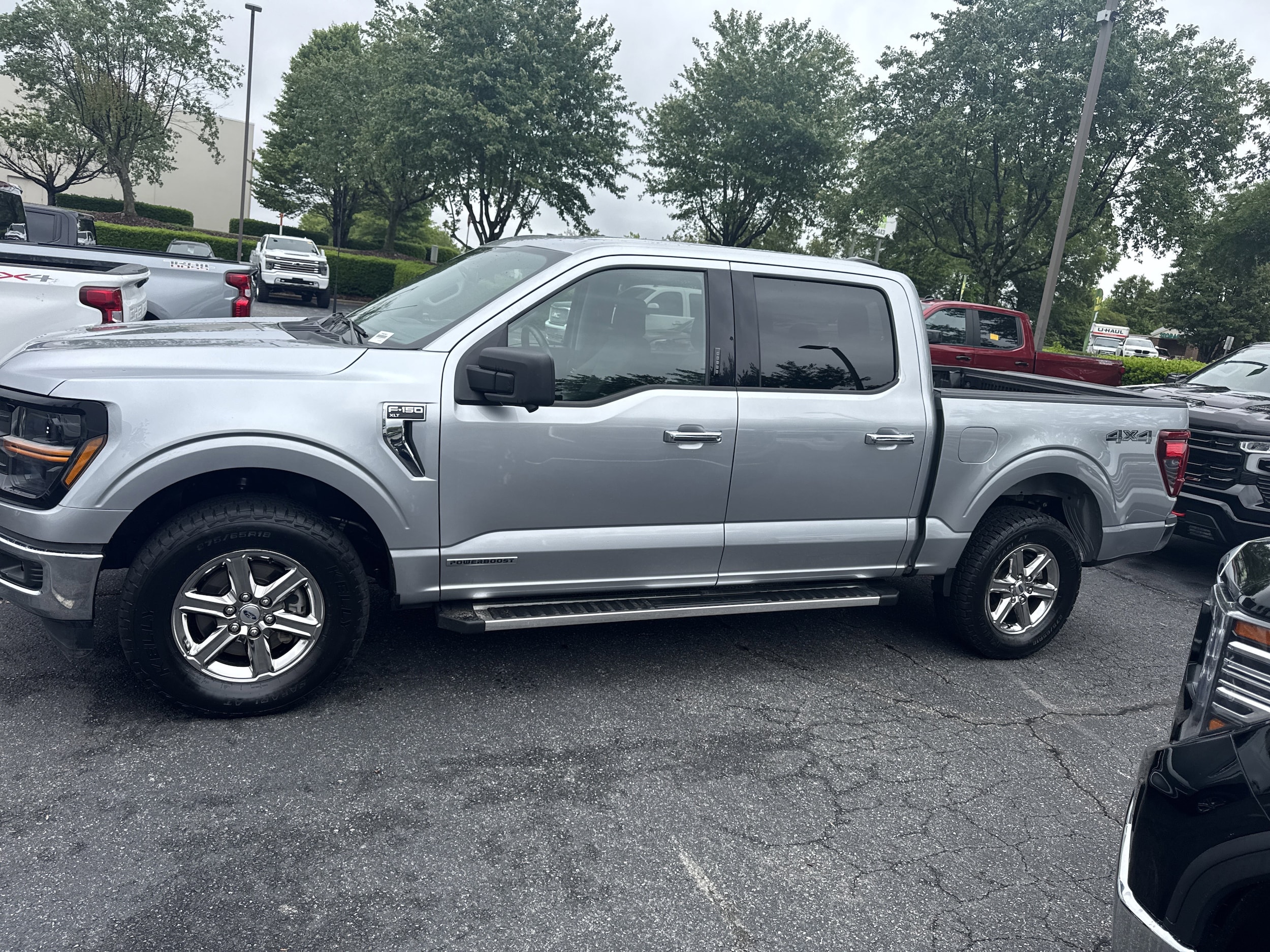 2024 Ford F-150 XLT photo 6
