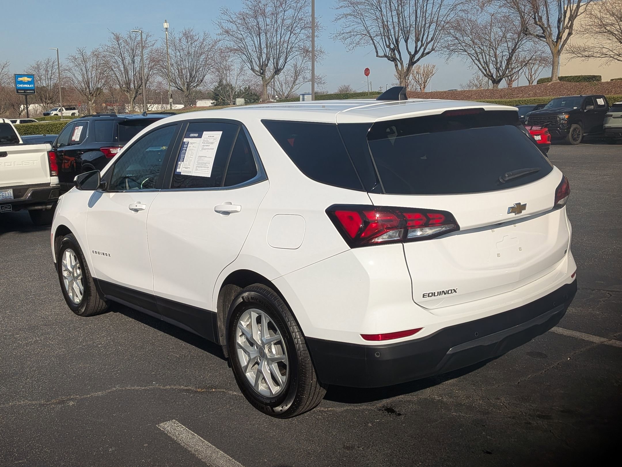 2024 Chevrolet Equinox LT photo 6