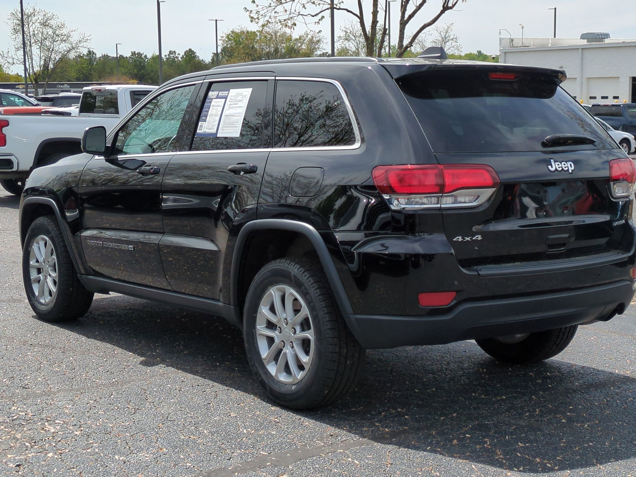 2022 Jeep Grand Cherokee WK Laredo E photo 6