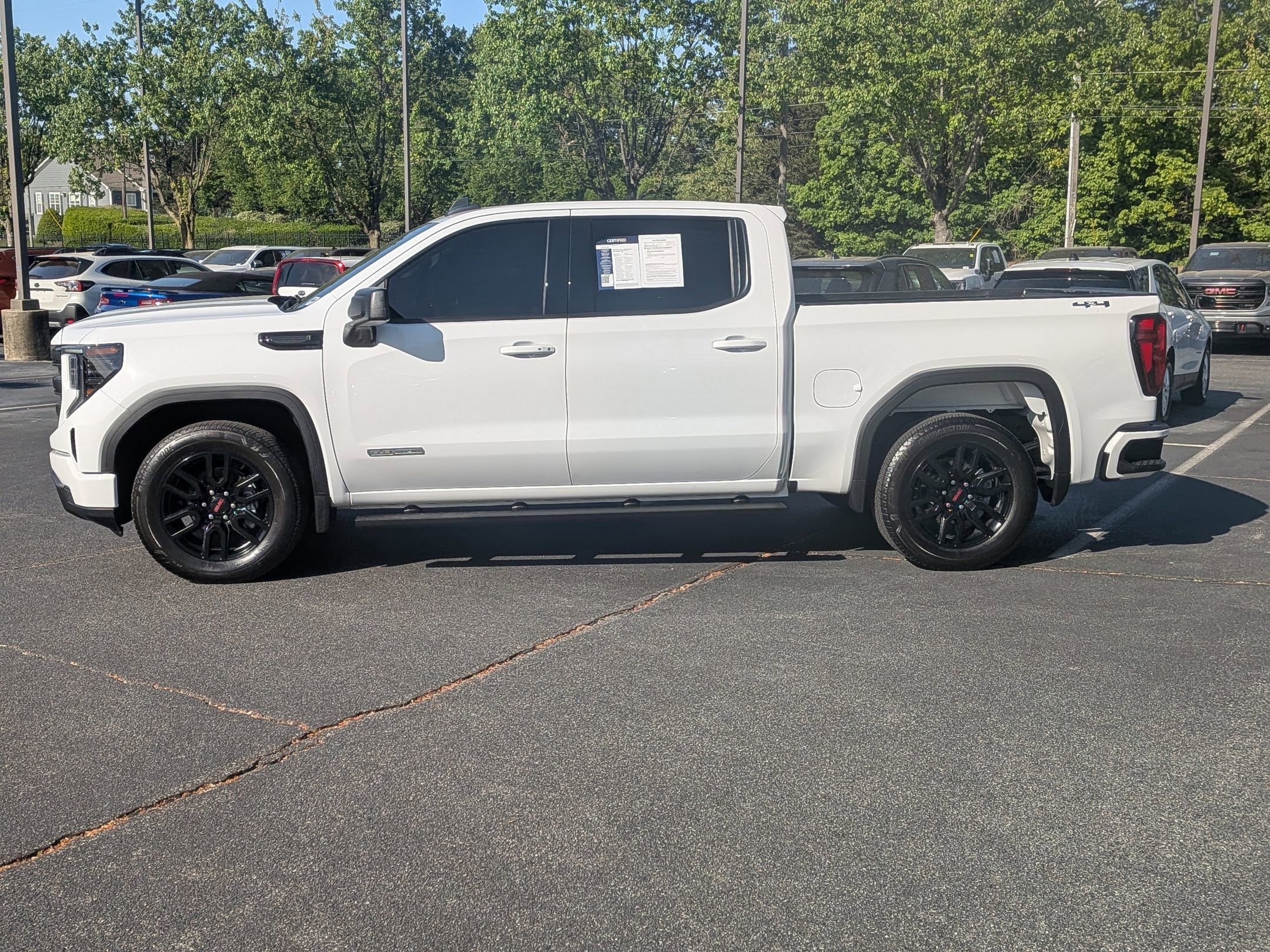 2024 GMC Sierra 1500 Elevation photo 5