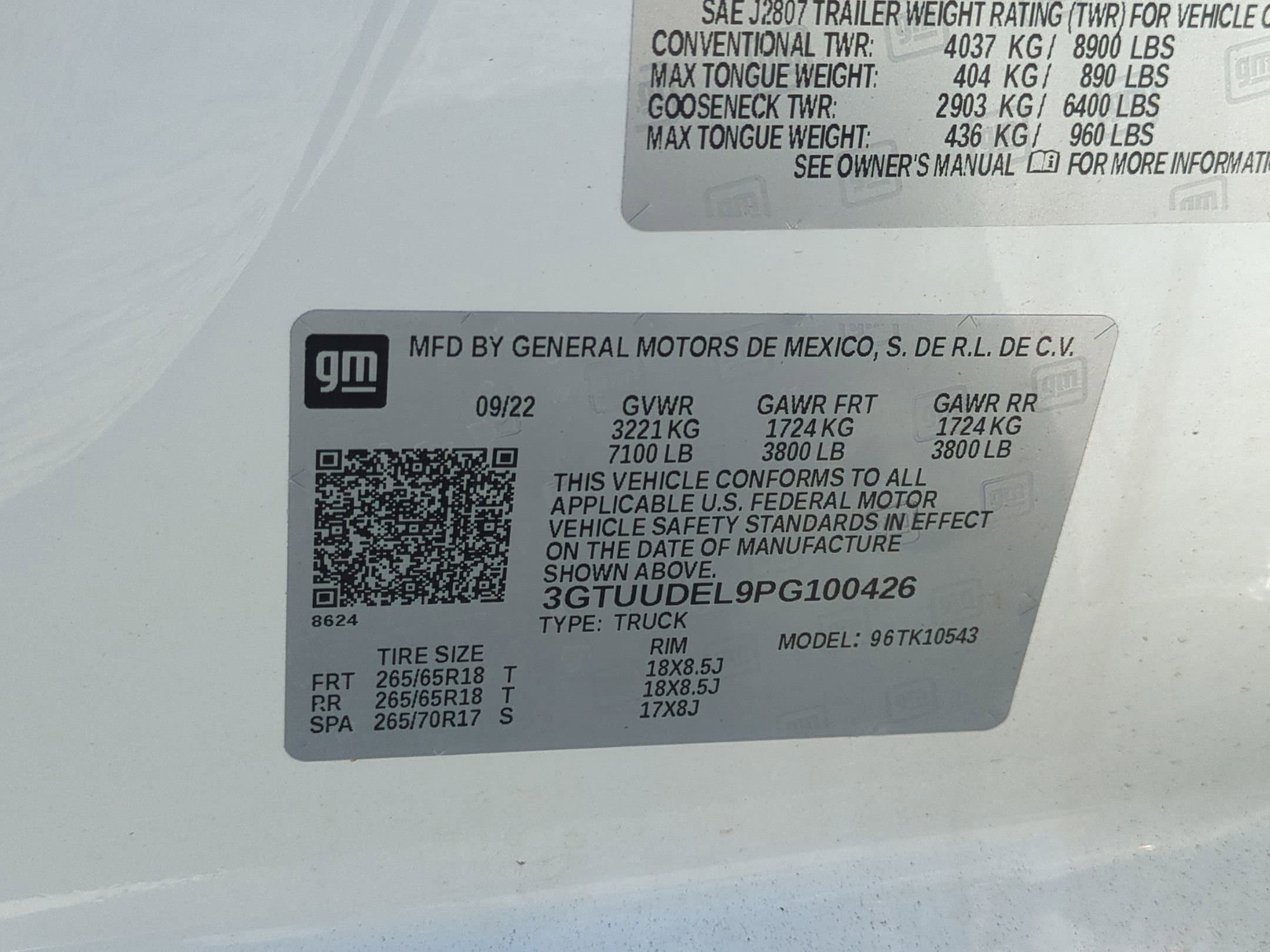 2023 GMC Sierra 1500 SLT - Photo 34