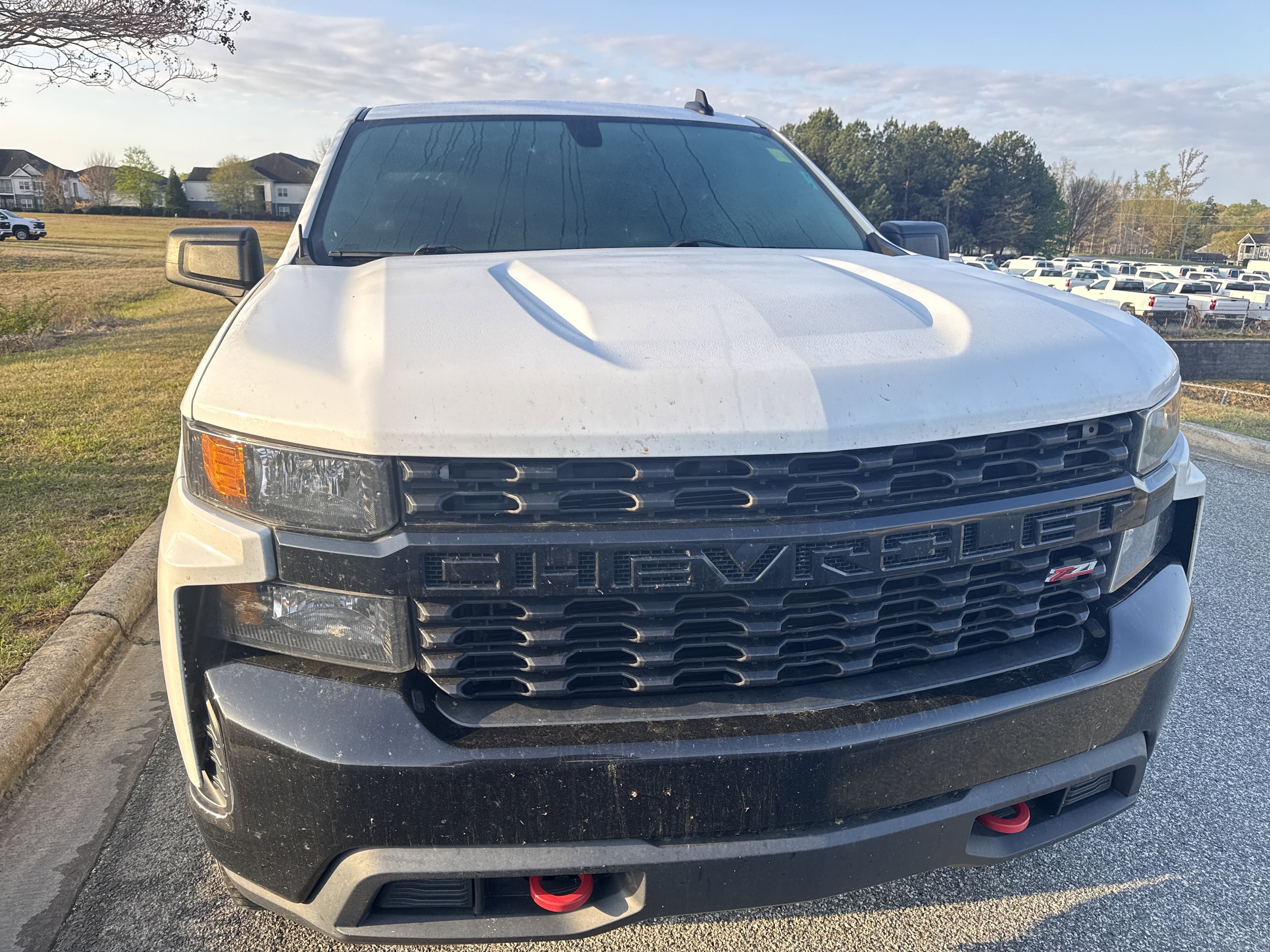 2019 Chevrolet Silverado 1500 Custom Trail Boss photo 2