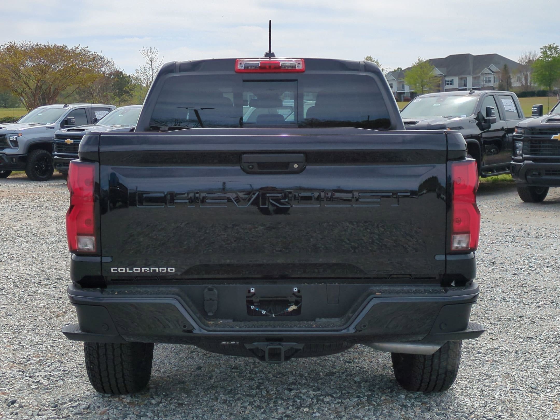 2026 Chevrolet Colorado 4WD Z71 photo 3