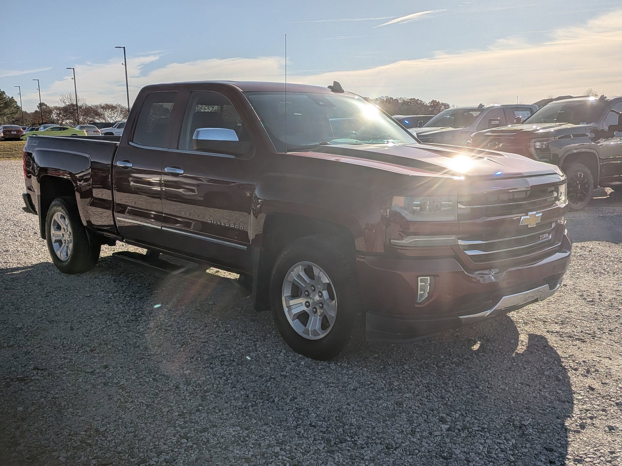 2016 Chevrolet Silverado 1500 LTZ photo 2