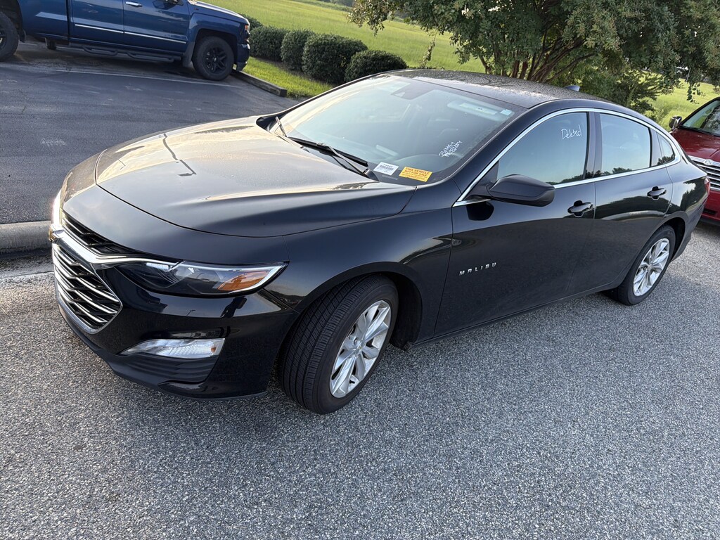 Used 2024 Chevrolet Malibu LT Sedan