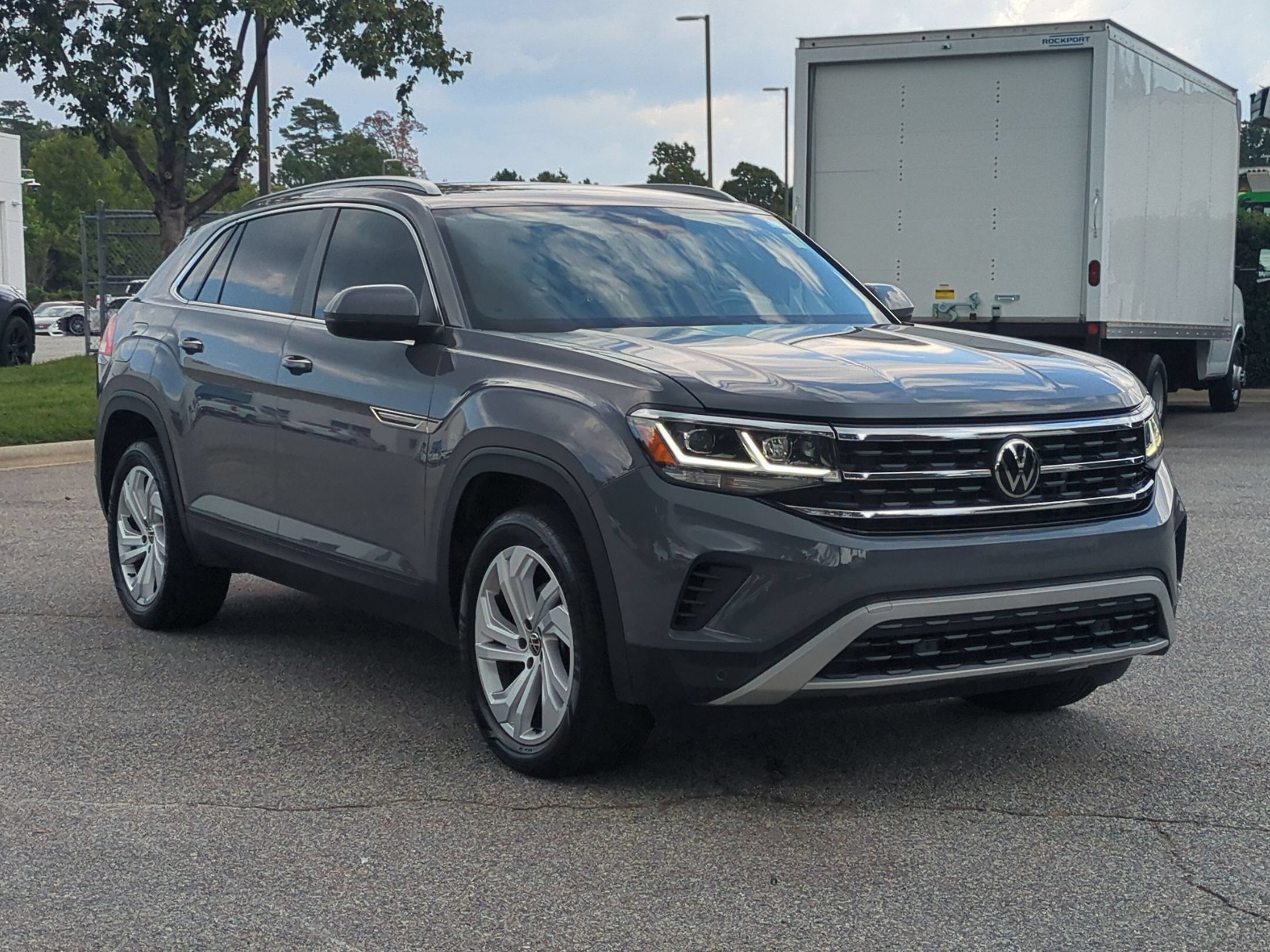 Volkswagen Atlas Cross Sport 3.6L V6 SEL