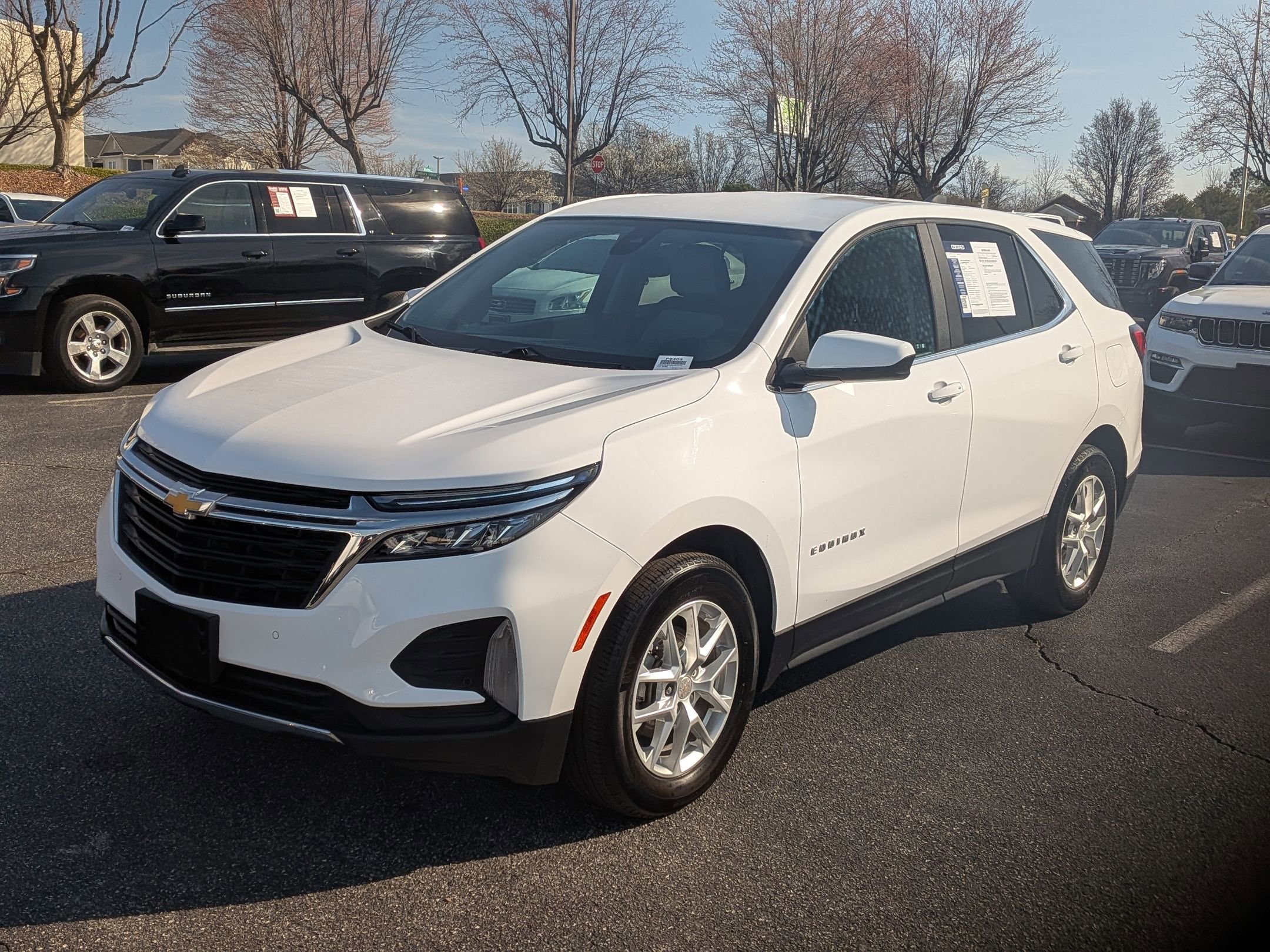 2024 Chevrolet Equinox LT photo 4