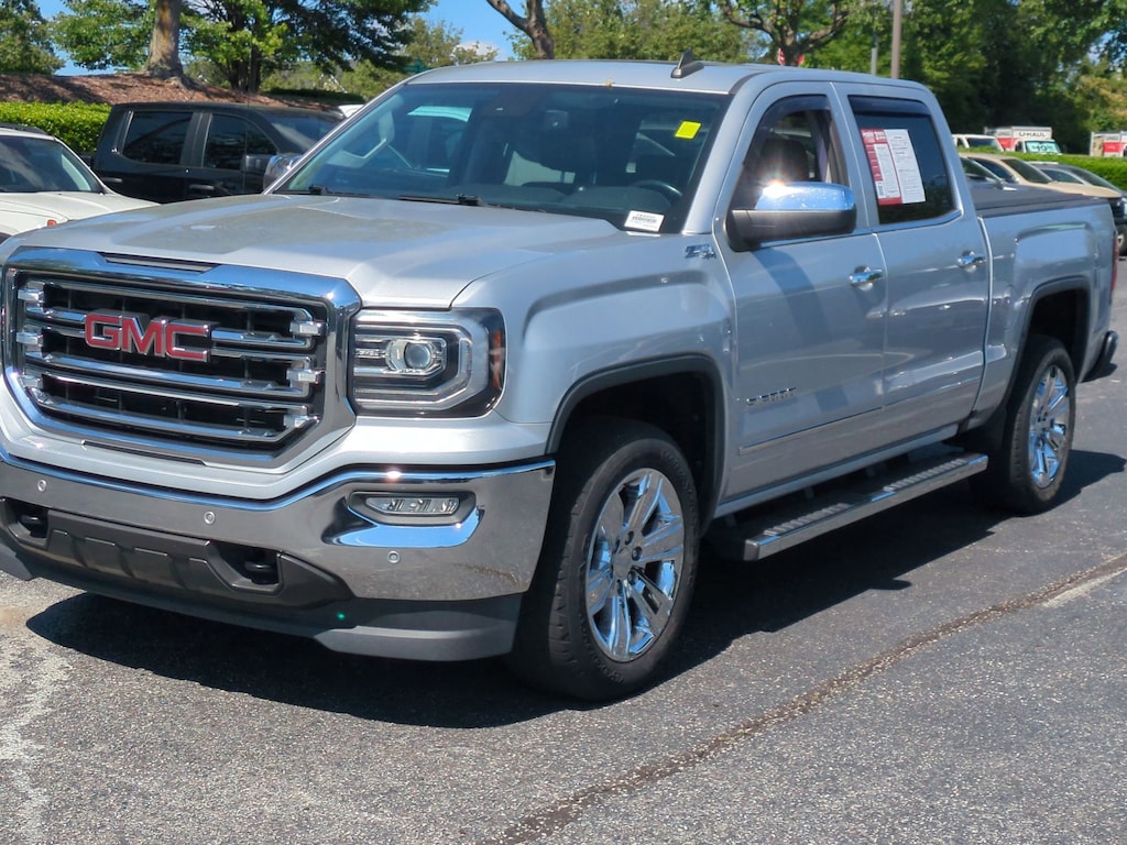 Used 2017 GMC Sierra 1500 SLT Pickup