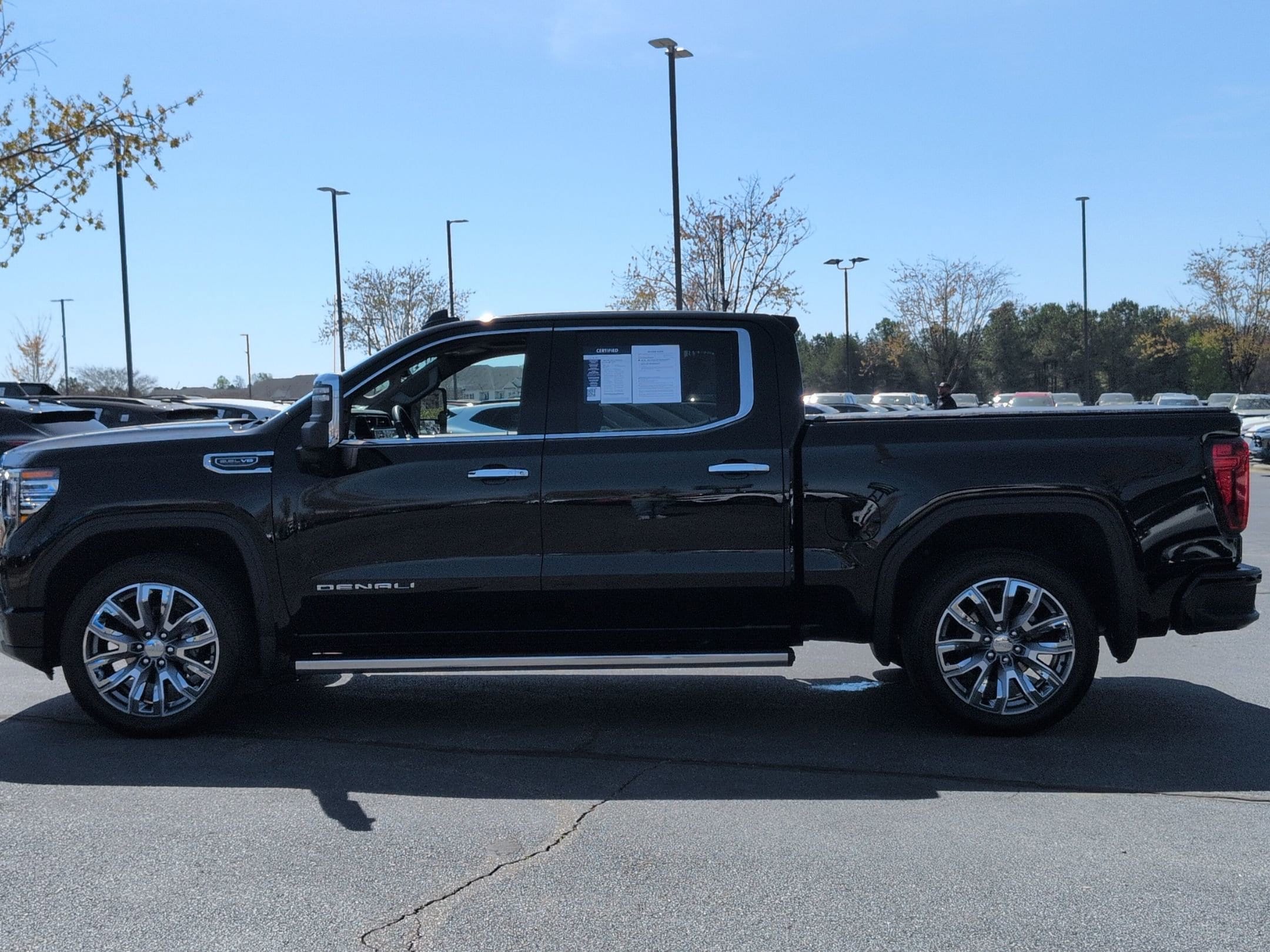 2024 GMC Sierra 1500 Denali photo 5