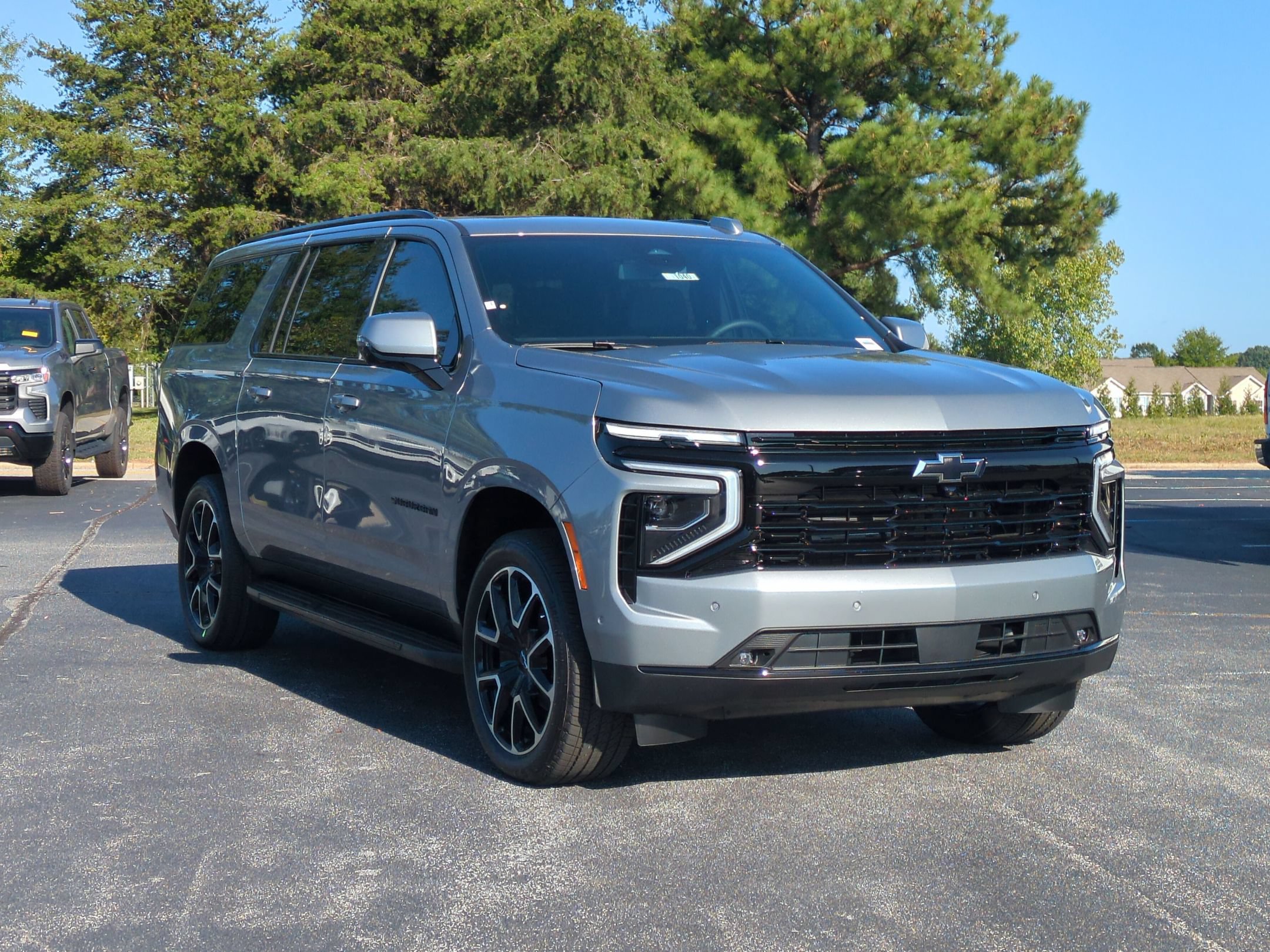 2026 Chevrolet Suburban RST SUV