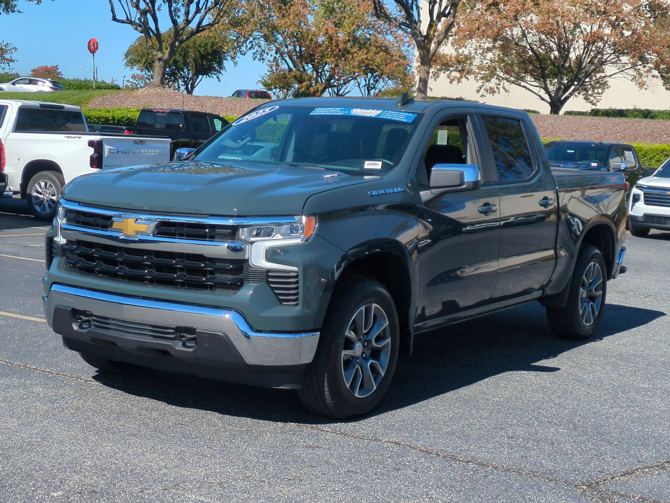 Used 2025 Chevrolet Silverado 1500 LT Pickup