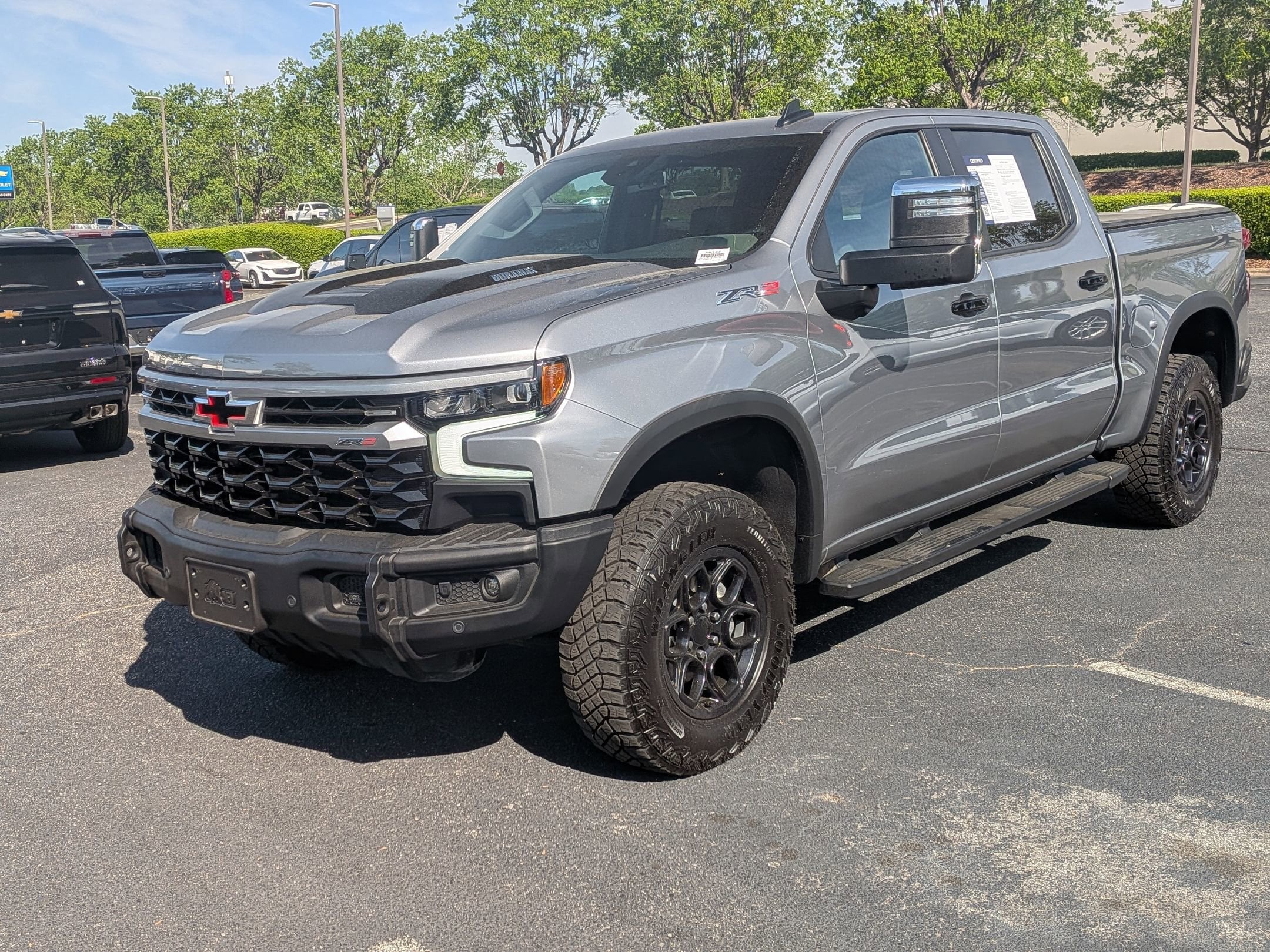 2024 Chevrolet Silverado 1500 ZR2 photo 4