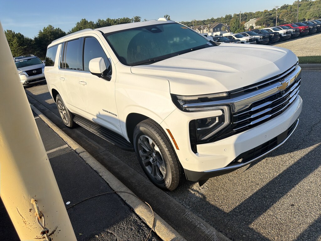 Used 2025 Chevrolet Suburban LT SUV