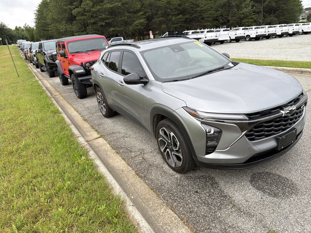 Certified 2024 Chevrolet Trax 2RS SUV