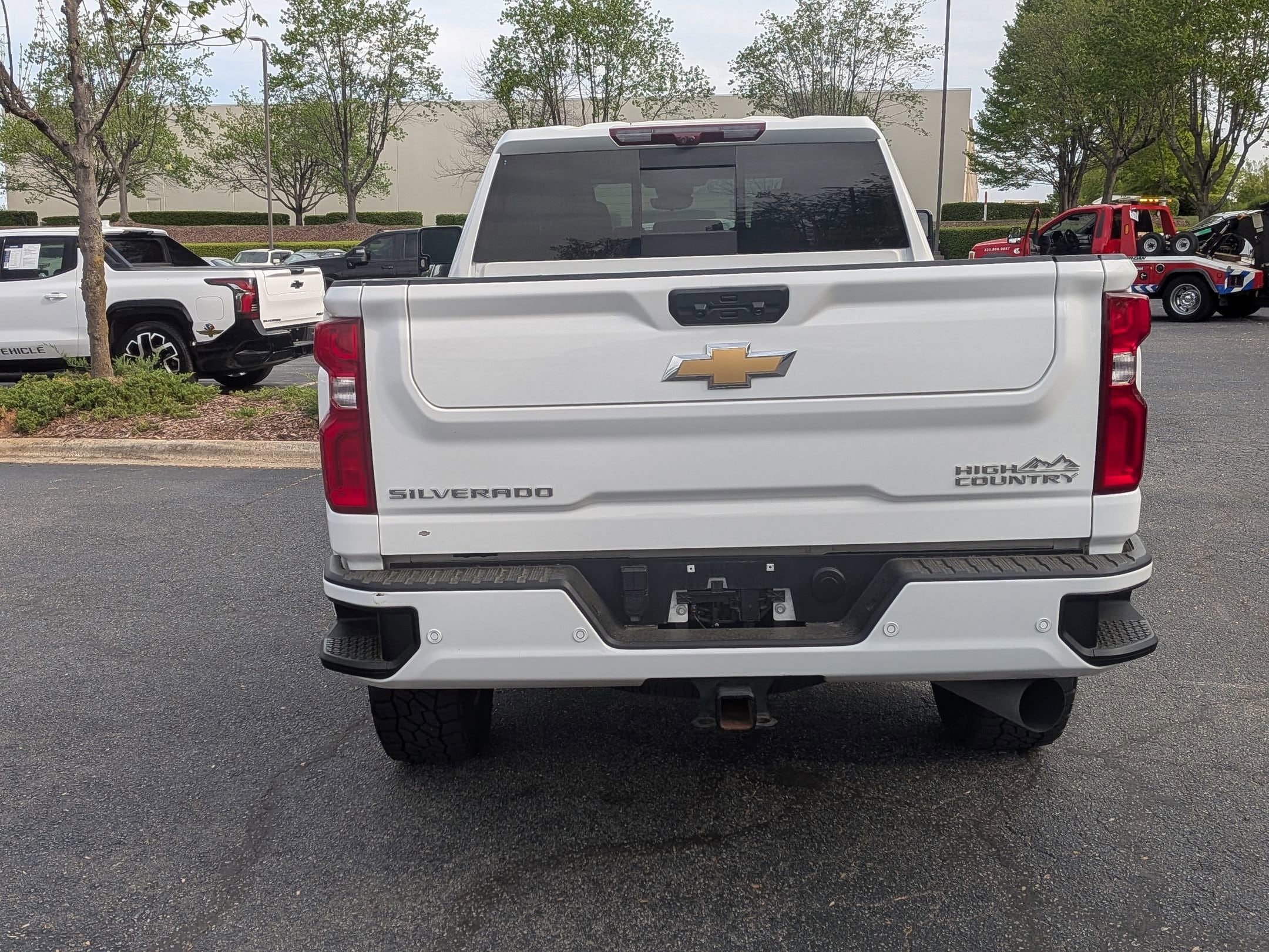 2024 Chevrolet Silverado 2500HD High Country photo 3