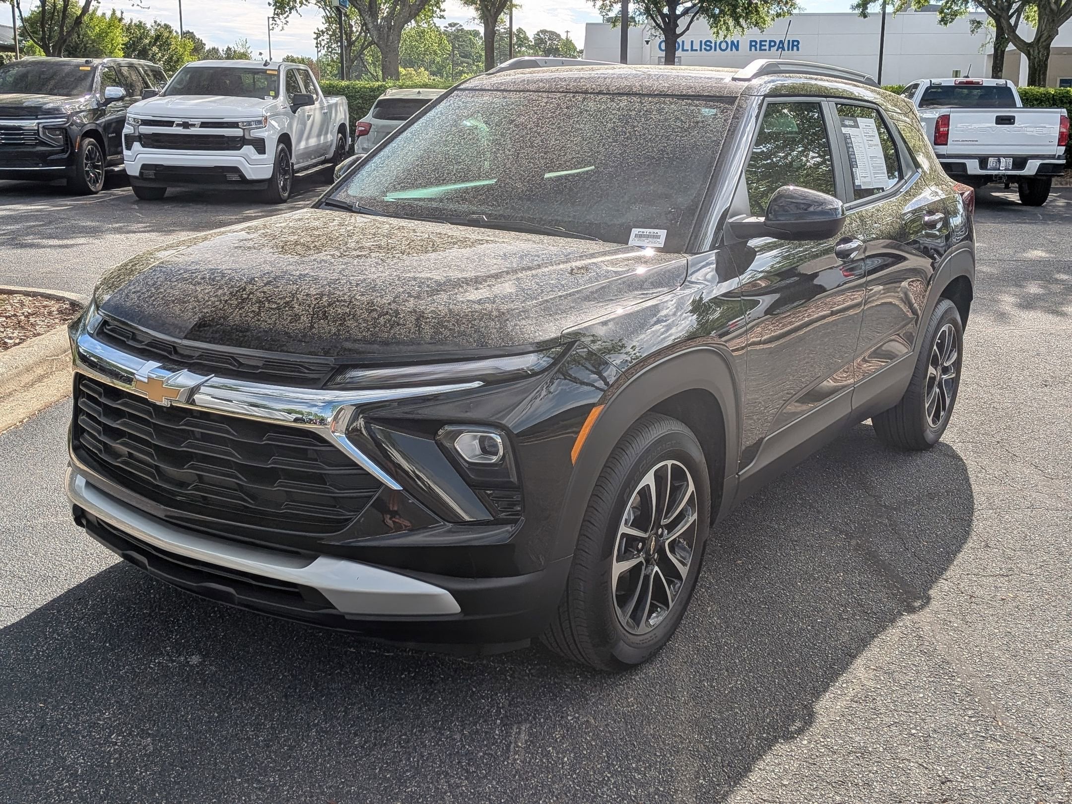 2025 Chevrolet Trailblazer LT photo 4
