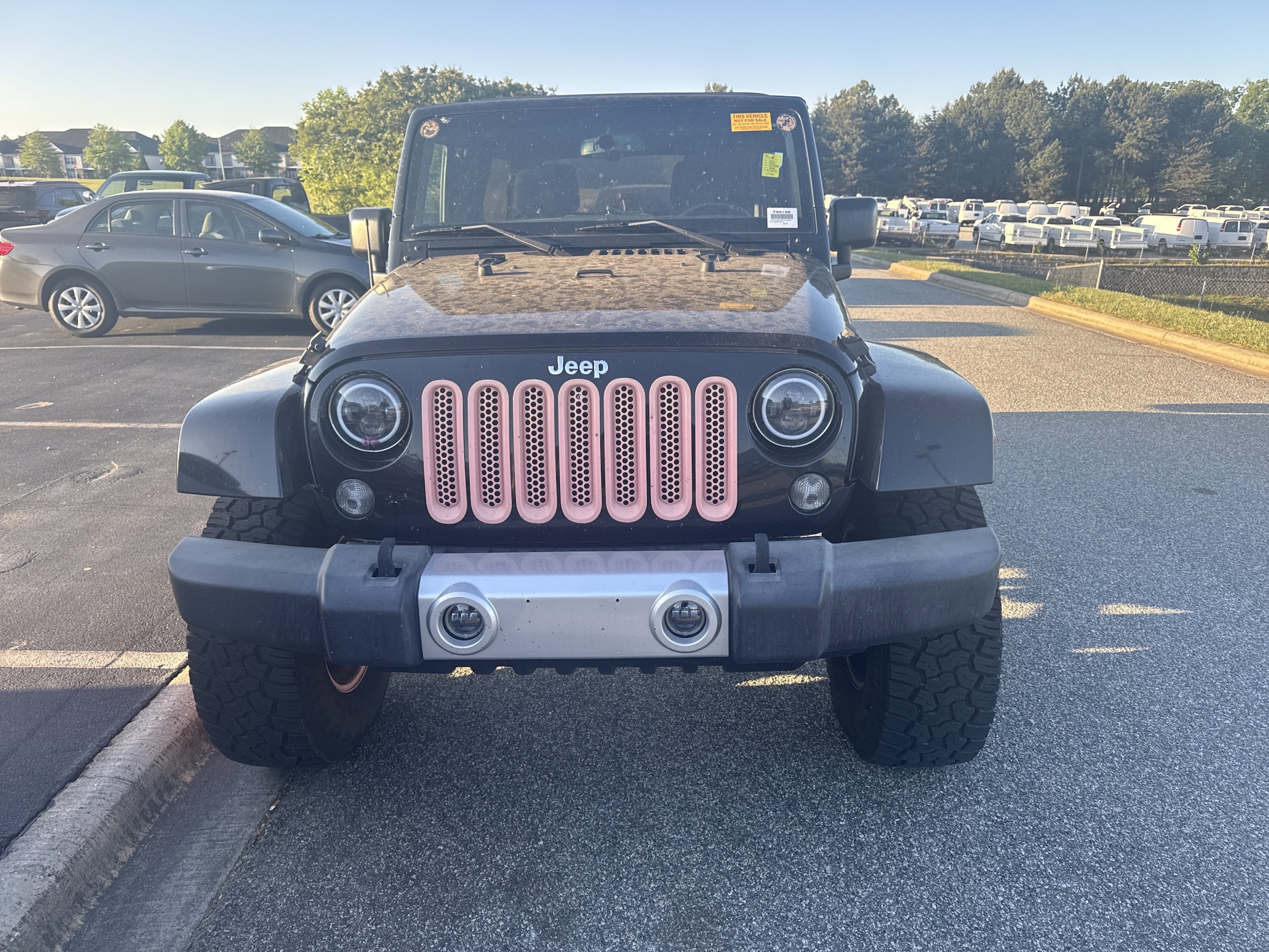 2015 Jeep Wrangler Unlimited Sahara photo 3