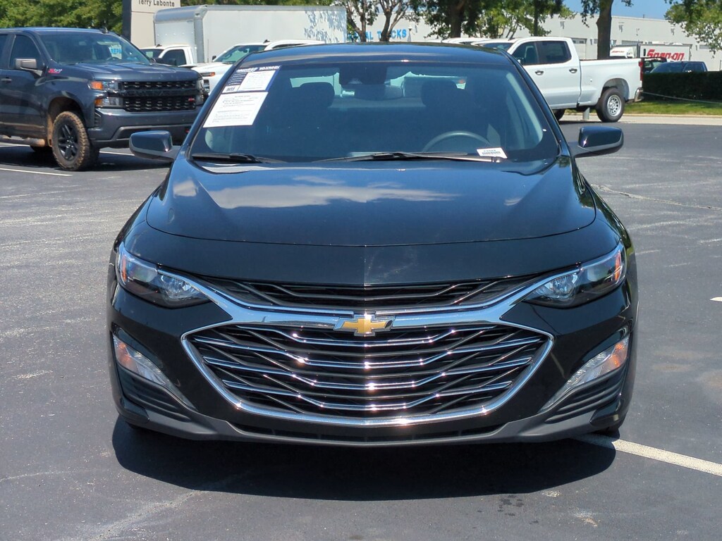 Used 2024 Chevrolet Malibu LT Sedan