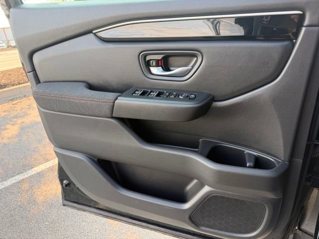 2025 Honda Pilot Sport - Photo 24
