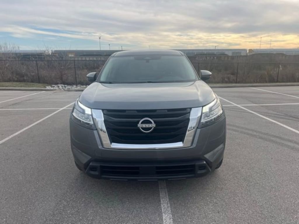 Used 2022 Nissan Pathfinder S SUV