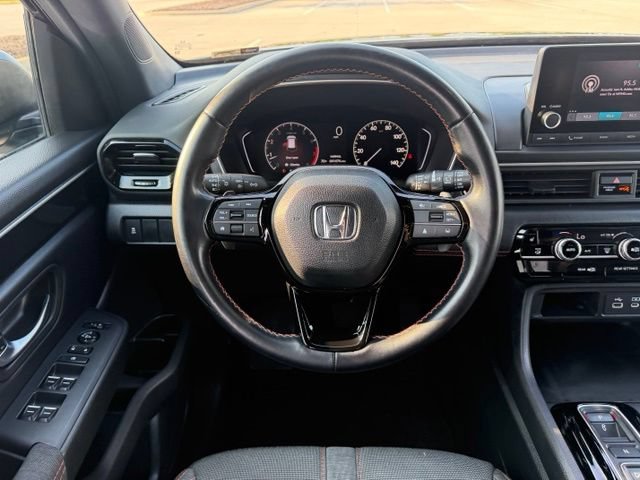 2025 Honda Pilot Sport - Photo 15