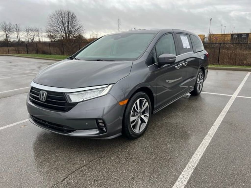 Used 2023 Honda Odyssey Touring Van