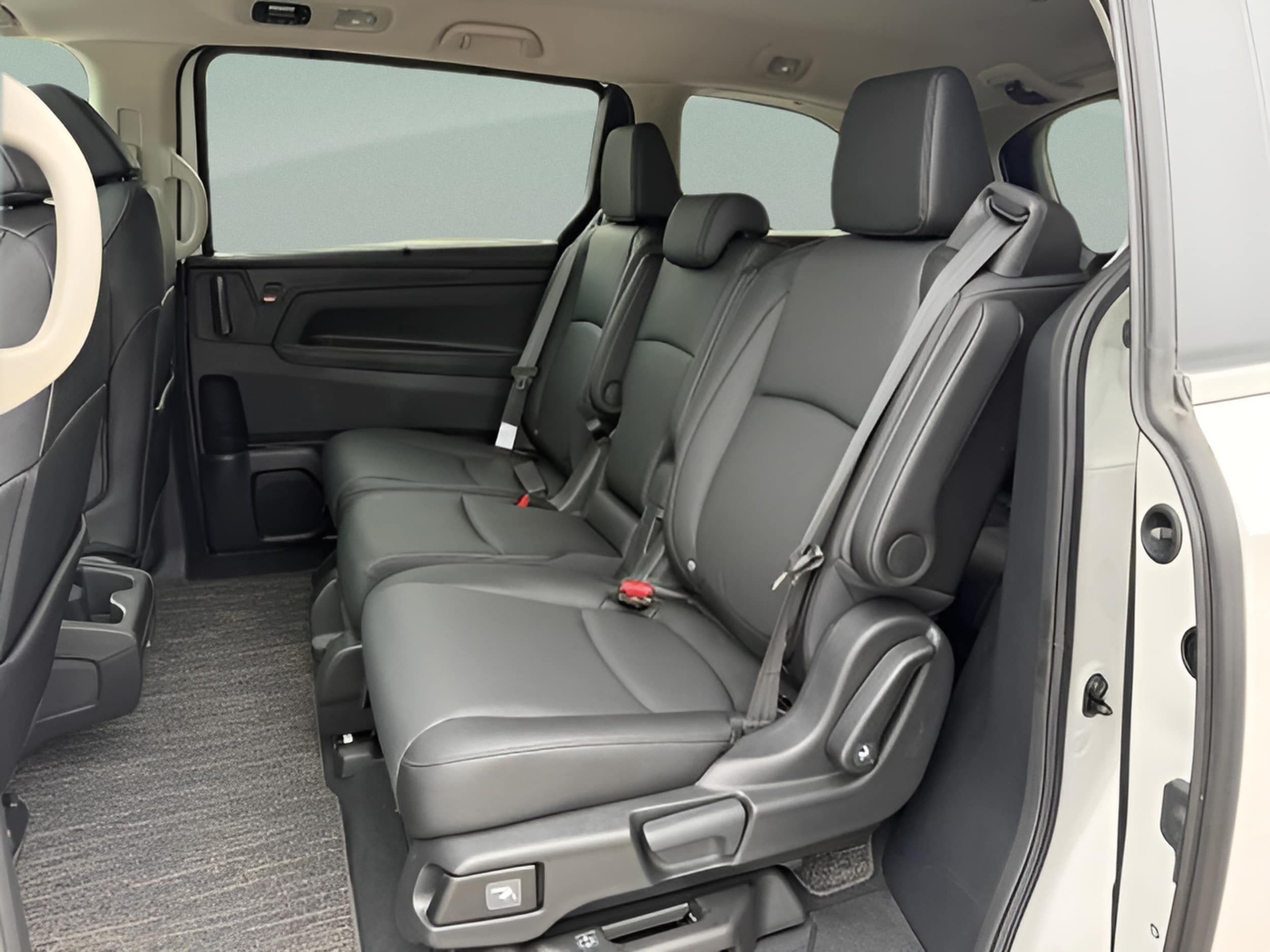 2026 Honda Odyssey EX-L - Photo 24