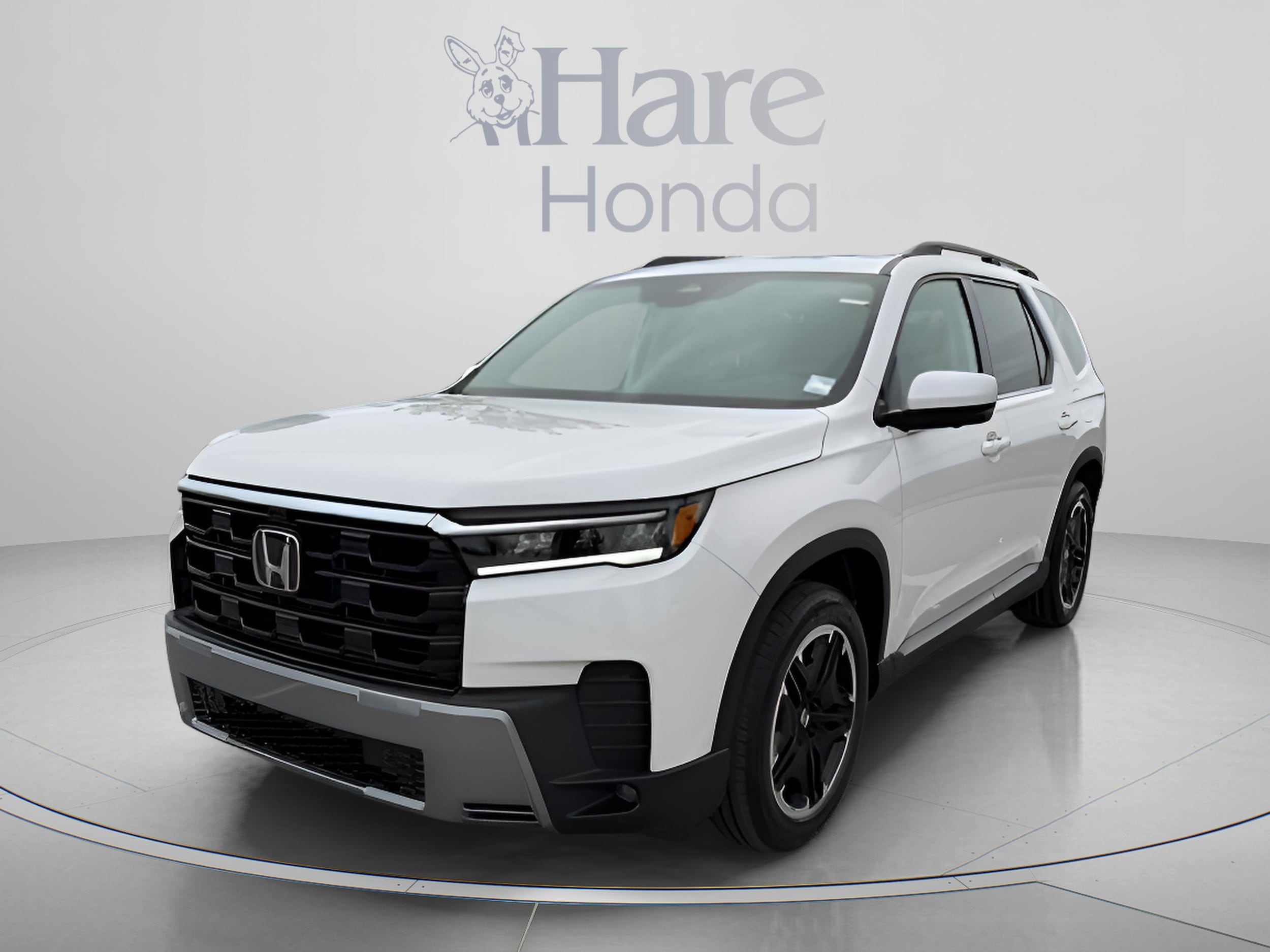 2026 Honda Pilot Touring AWD's photo