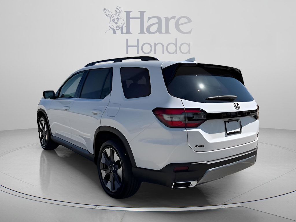 New 2026 Honda Pilot Touring SUV