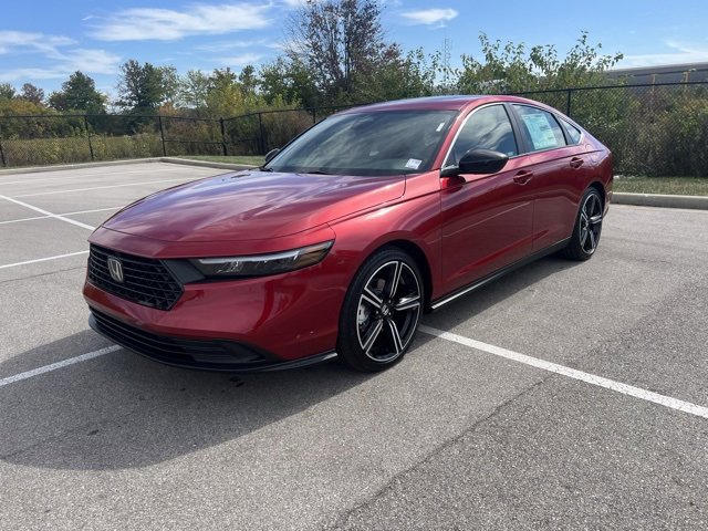 2025 Honda Accord Sport photo 4