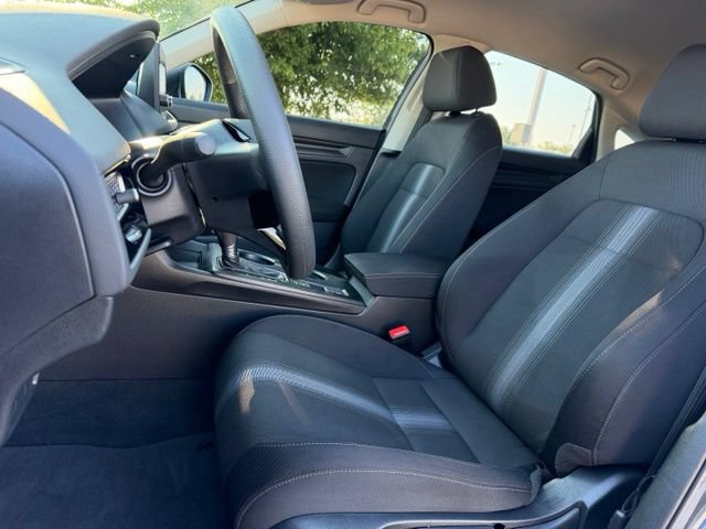 2023 Honda Civic Hatchback LX - Photo 25