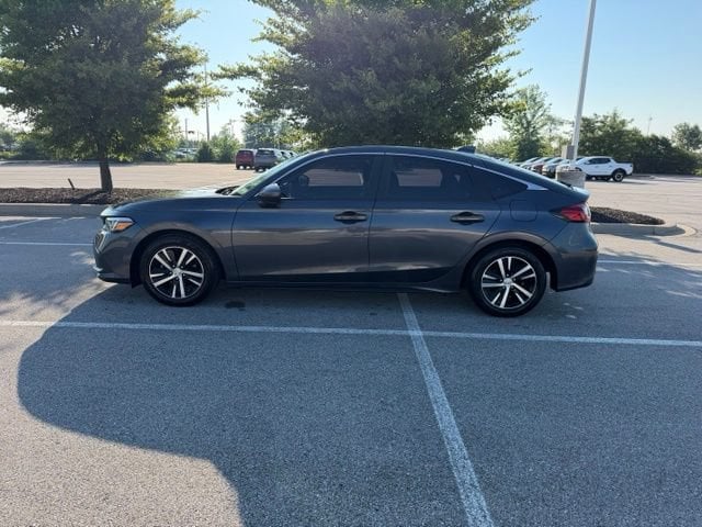2023 Honda Civic Hatchback LX - Photo 6