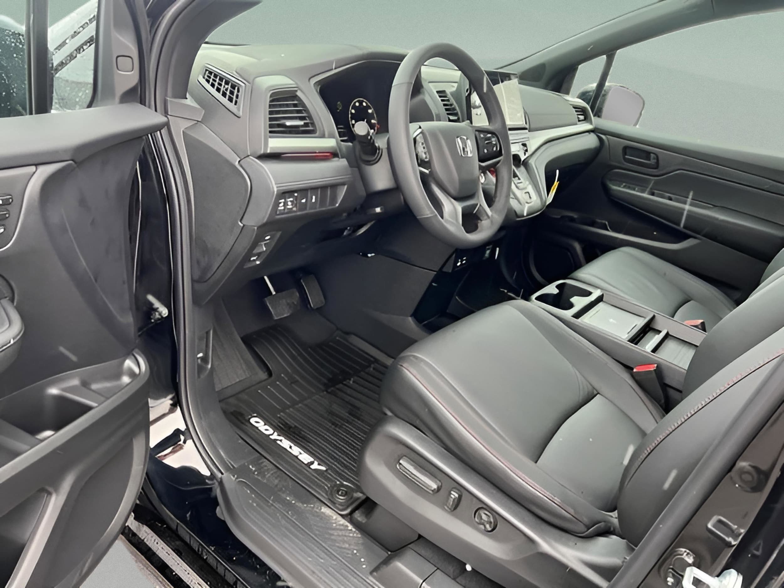 2026 Honda Odyssey Sport L - Photo 10