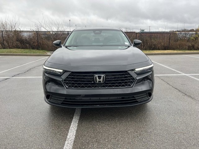 2025 Honda Accord SE photo 2