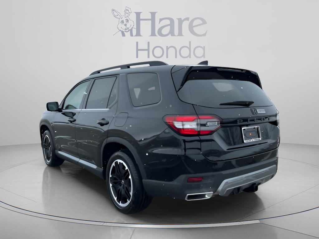Used 2026 Honda Pilot Touring SUV