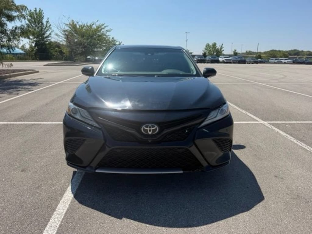 Used 2018 Toyota Camry XSE V6 Sedan