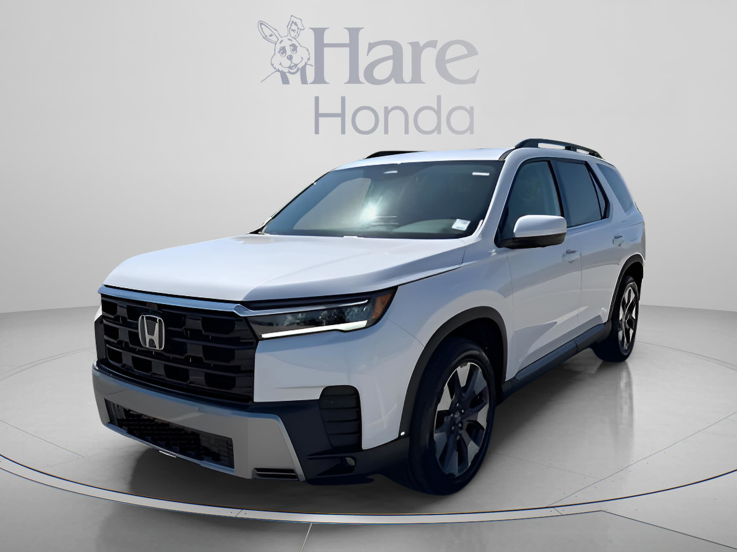 2026 Honda Pilot Touring AWD's photo