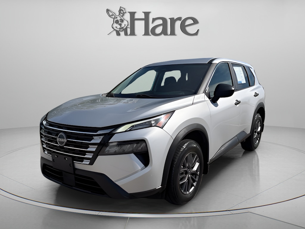 Used 2024 Nissan Rogue S SUV