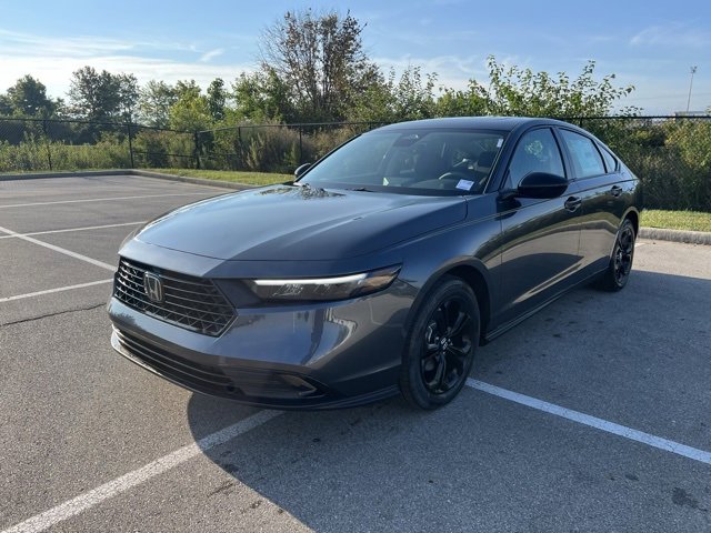 2025 Honda Accord SE photo 3