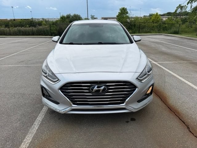 Used 2019 Hyundai Sonata SE with VIN 5NPE24AF7KH773497 for sale in Avon, IN