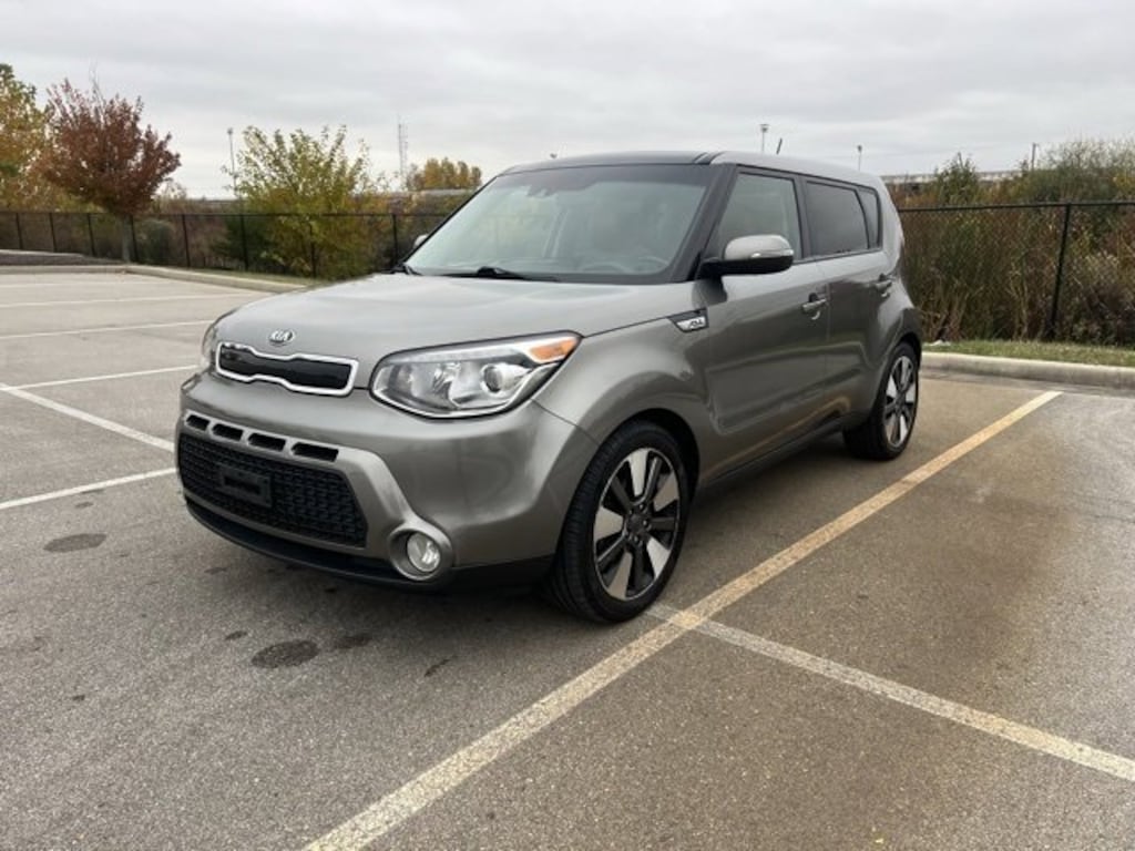 Used 2016 Kia Soul ! FWD Hatchback