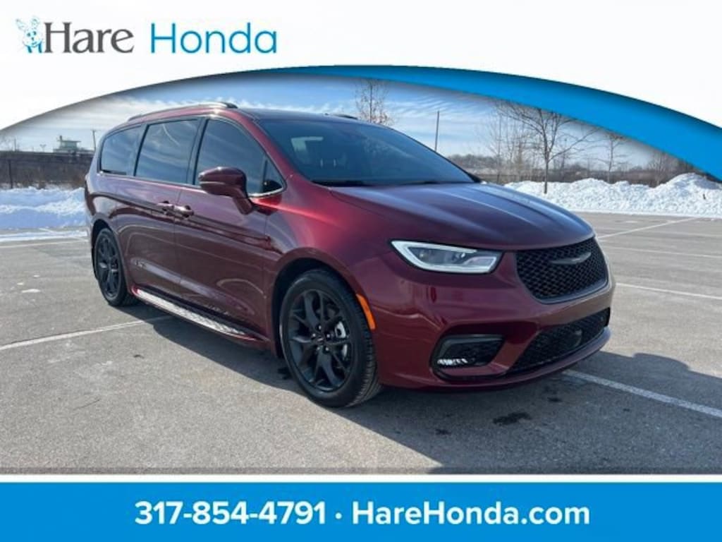 Used 2021 Chrysler Pacifica Touring L Van Passenger Van