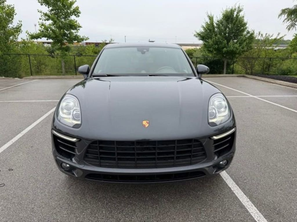 Used 2018 Porsche Macan SUV