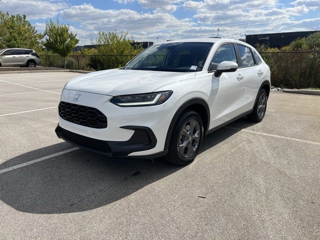 2026 Honda HR-V LX photo 4